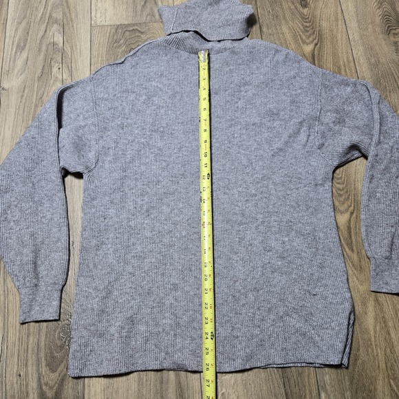 Free People SOFTLY STRUCTURED TUNIC SLOUCHY FIT SWEATER in GREY Size Small - Picture 9 of 11